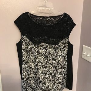 Kut from Kloth lace blouse